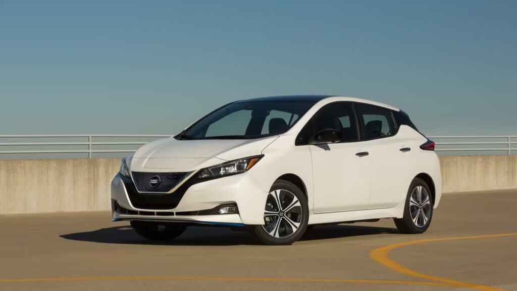 Nissan Leaf, source: https://www.roadandtrack.com/